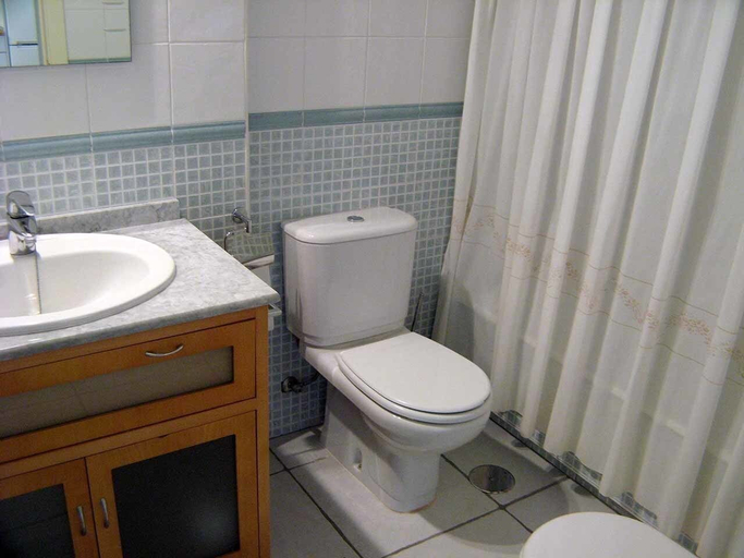 Bathroom, Apartamento Jardines D2-0C, Almería