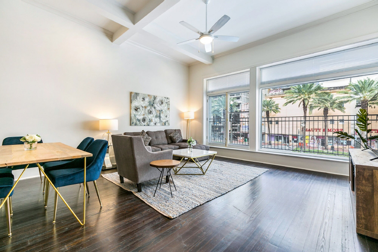 Newly Renovated Condos French Quarter, Orleans