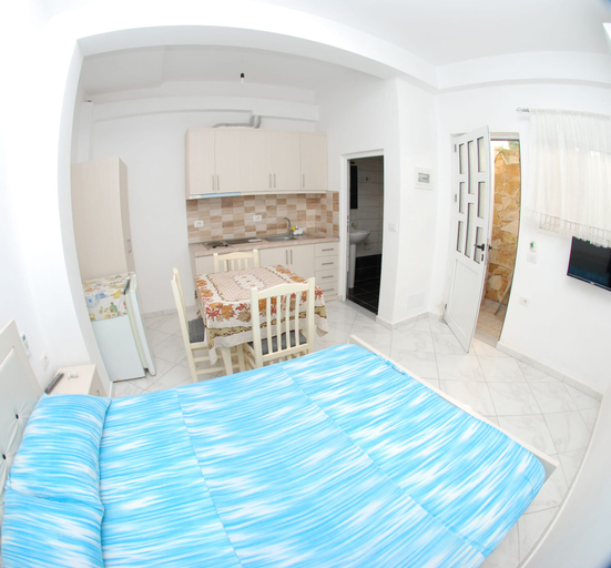Bedroom 3, Vila Celi, Sarandës
