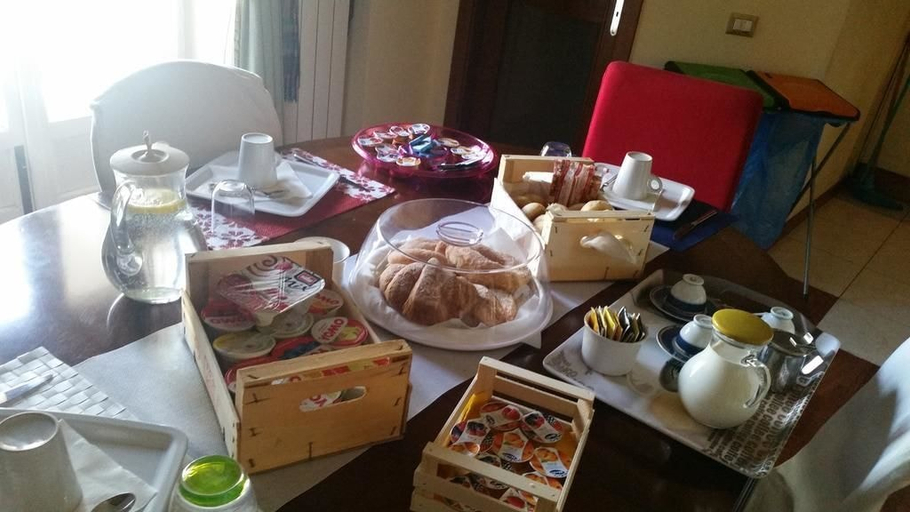 Food & Drinks, Casa Italia B&B, Salerno