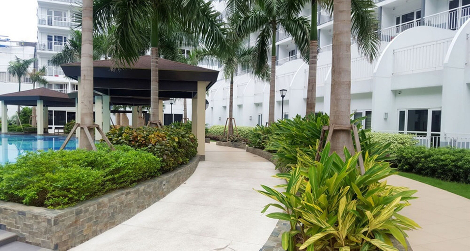 Exterior & Views 2, CondoDeal at Shell Residences Moa Pasay, Pasay City