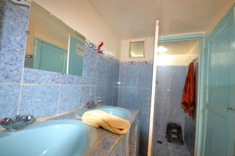 Bathroom, Gite Imzough, Al Haouz