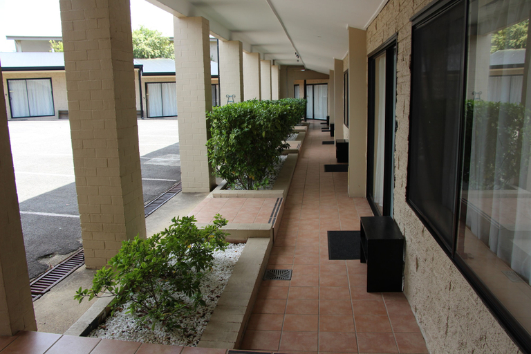 Others 4, Pioneer Way Motel, Blue Mountains