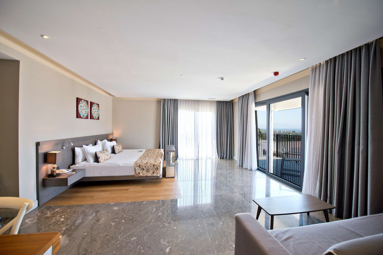 Bedroom 3, Ramada Resort by Wyndham Bodrum, Bodrum