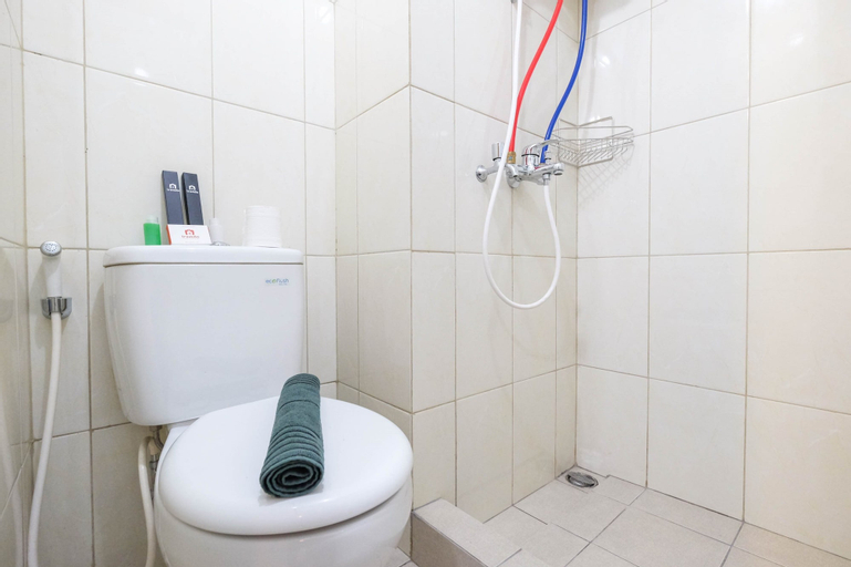 Bedroom 3, Elegant Studio Room The Springlake Summarecon Apartment, Bekasi