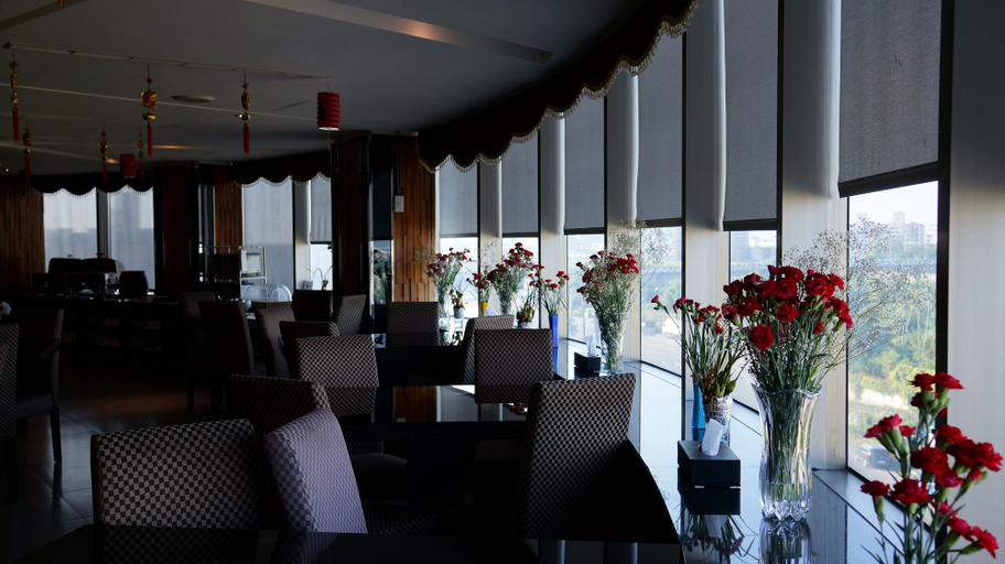 Food & Drinks 4, Dubai Motel, Yilan