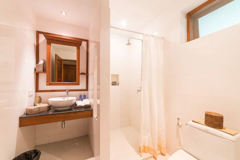 Bathroom, One Myanmar Resort Ngwe Saung, Bassein