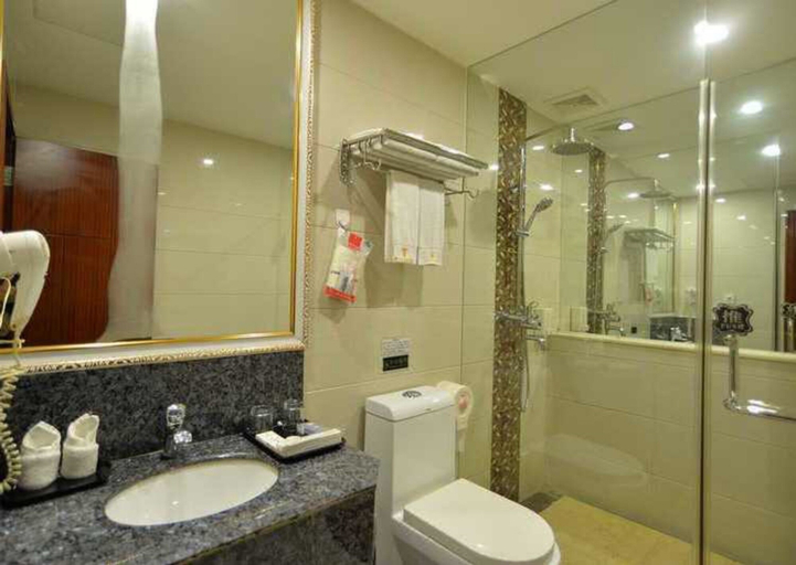 Bathroom 3, Zhuhai Xinhualian Business Hotel, Zhuhai