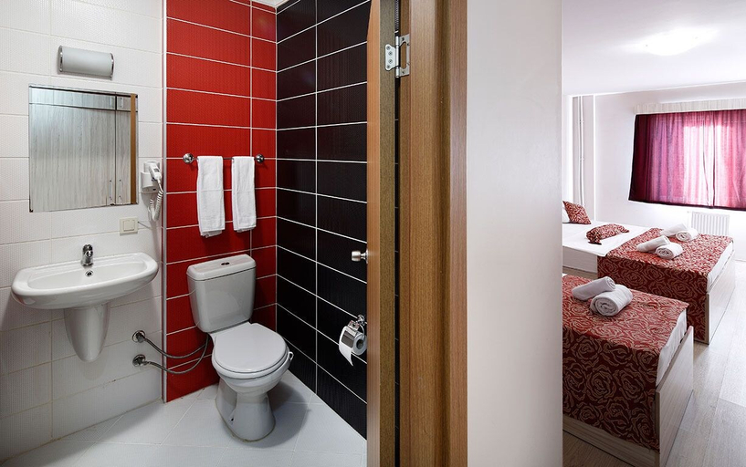 Bathroom 5, Biltepe Hotel, Merkez