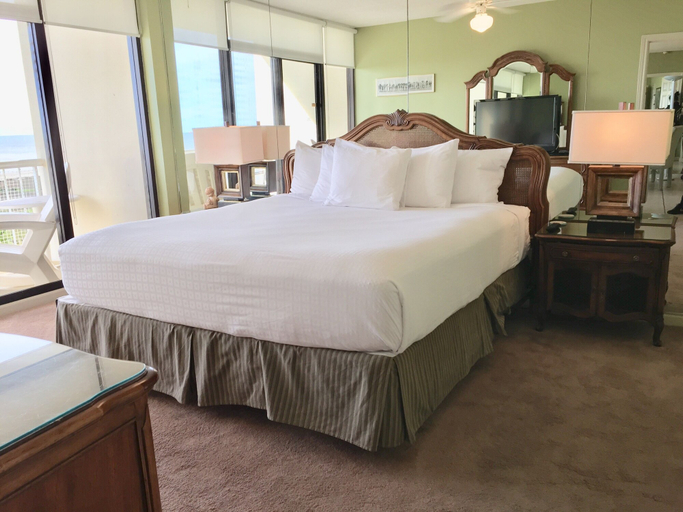 Bedroom 3, The Galvestonian, Galveston