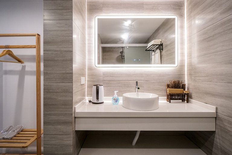 Bathroom 3, Yuanli Wafu Guesthouse, Shanghai