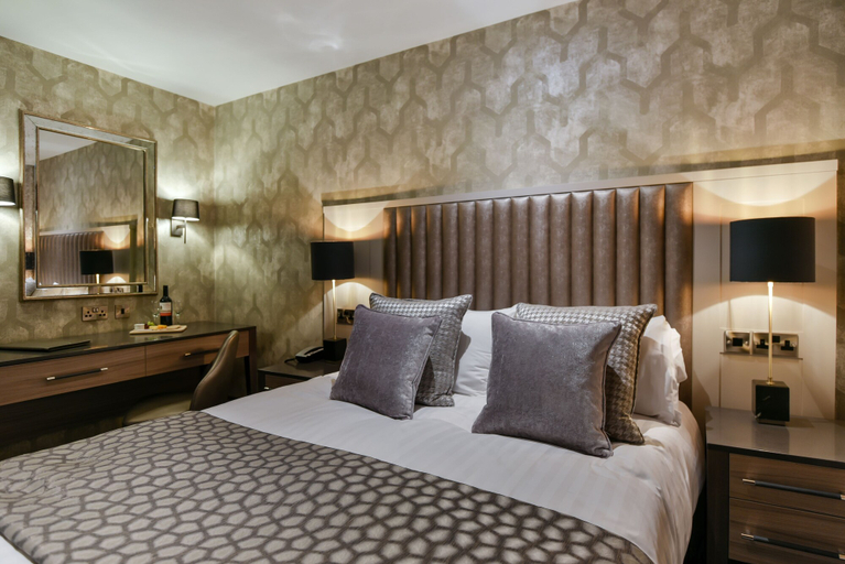 Bedroom 3, Hetland Hall Hotel, Dumfries and Galloway