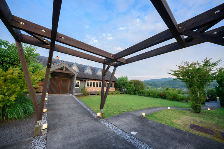 Exterior & Views 1, Yufuin Jiyukan, Yufu