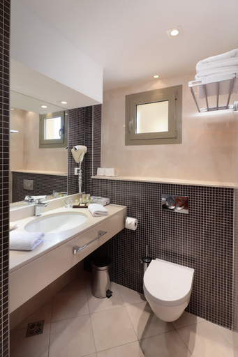 Bathroom 5, Blue Waves Resort, Malinska-Dubašnica