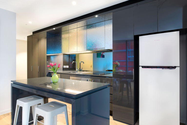 Others 5, Manhattan Apartment, Melbourne