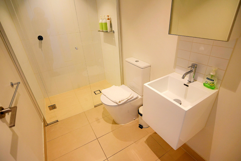 Bathroom 3, Southbank Platinum Tower Apartment, Melbourne