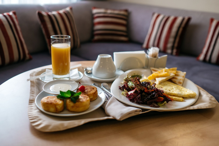 Food & Drinks 4, Grand Avenue by Usta Hotels, Ekaterinburg gorsovet