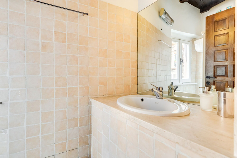 Others 3, Romantic House in Trastevere, Roma