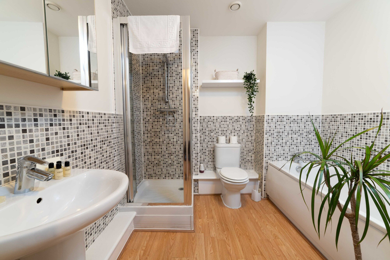 Bathroom 4, Park Central - One, Birmingham