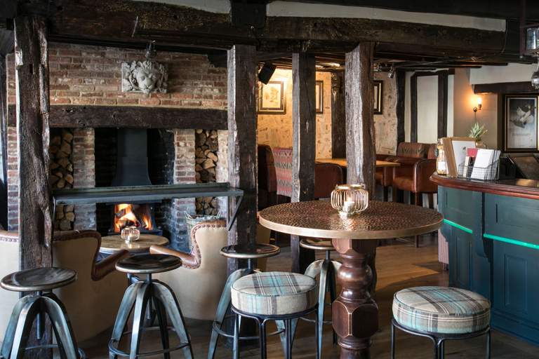 Food & Drinks 5, White Lion Tenterden, Kent
