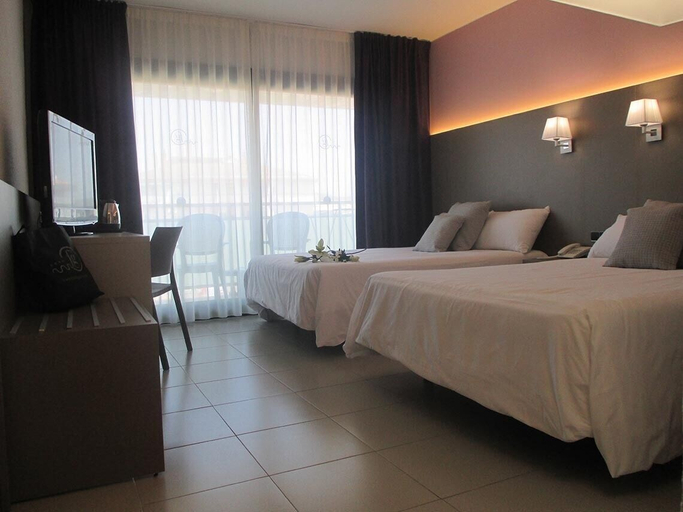 Bedroom 3, Hotel Fenals Garden, Girona