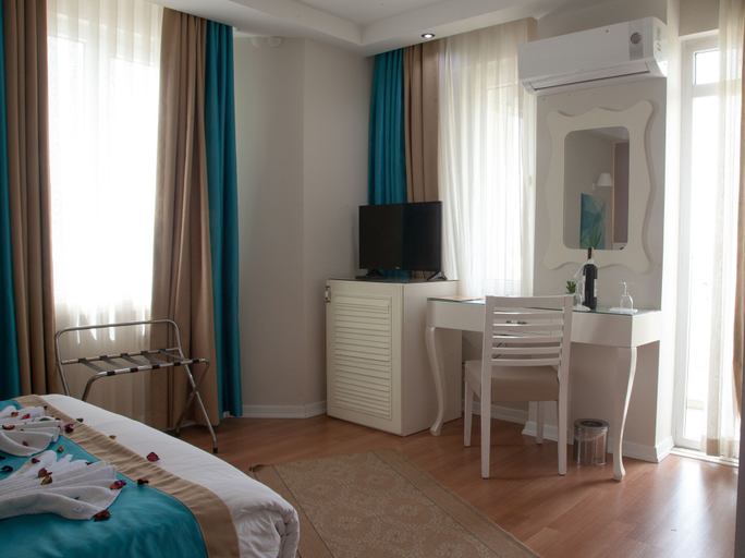 Bedroom 3, Nasa Flora Hotel, Antalya