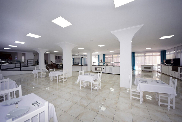 Food & Drinks 5, Skyview Hotel by LIVVO, Santa Cruz de Tenerife