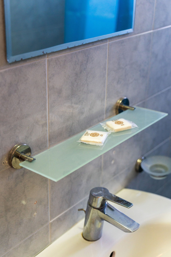Bathroom 3, Soulis Hotel, South Aegean