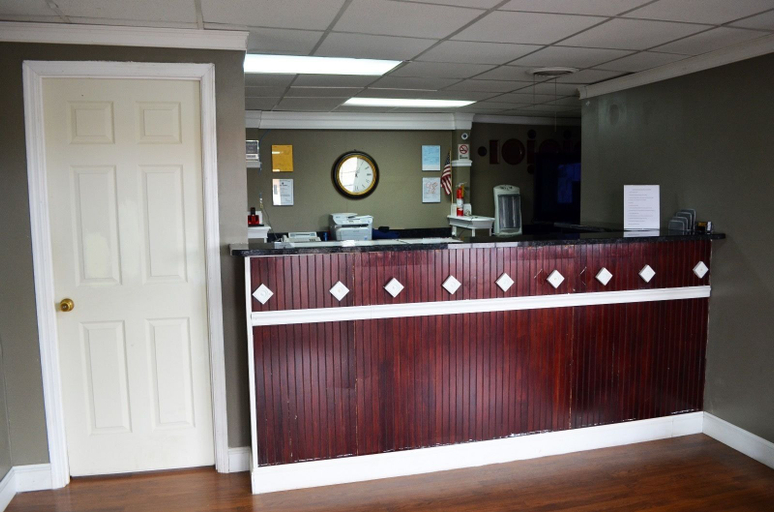 Others 4, Budget inn, Franklin