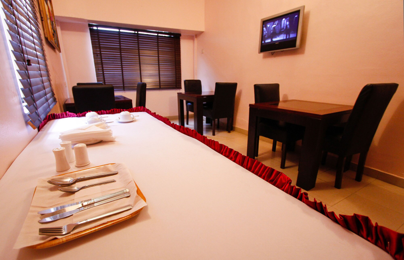 Others 5, The Sanzak Place, Eti-Osa