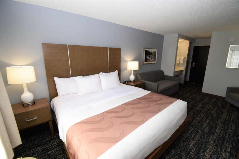 Bedroom 3, Quality Inn Marquette, Marquette