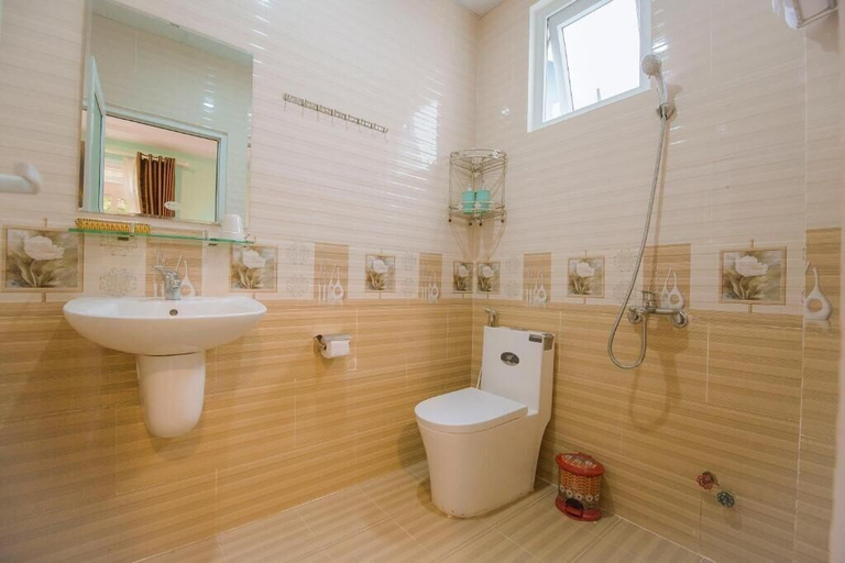 Bathroom 5, An Bình 27, Đà Lạt