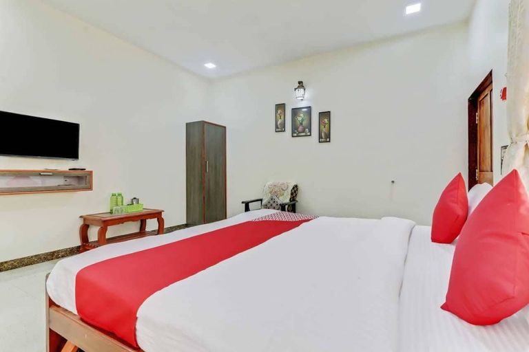 Bedroom 3, Ekdant Holiday Home Ganpatipule, Ratnagiri