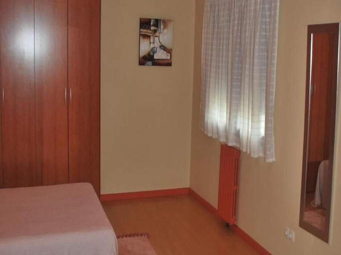 Bedroom 2, Hotel Canabal, Lugo