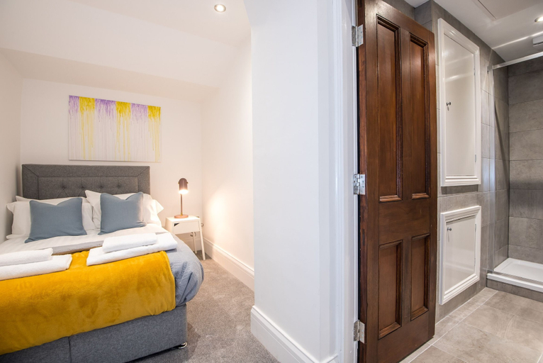 Bedroom 2, 52 Old Elvet, Durham