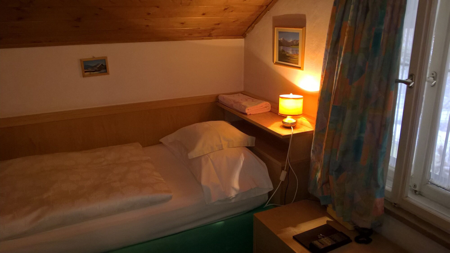 Bedroom 4, Hotel Rodes, Bolzano