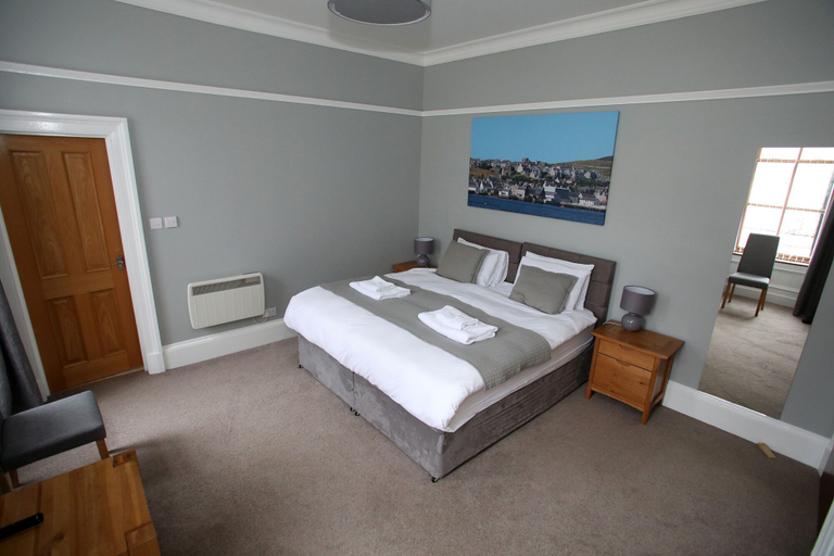 Bedroom 2, The Royal Hotel Stromness, Orkney Islands