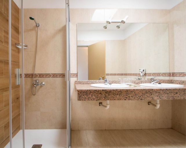Bathroom, HL Club Playa Blanca Hotel, Las Palmas