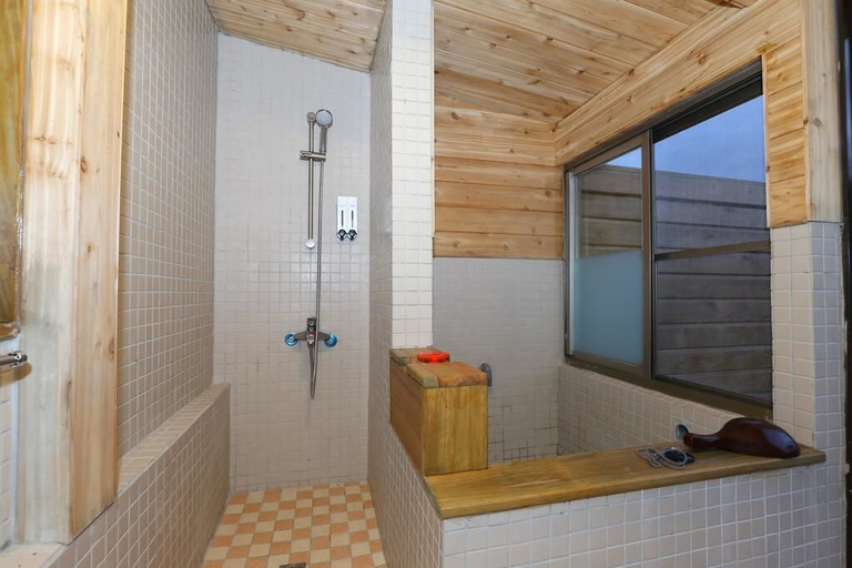 Bathroom 4, New Life Hot Spring Resort, Hualien