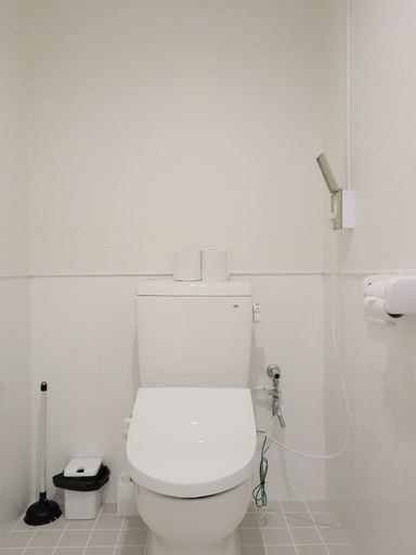 Bathroom 3, Kukuru House, Naha