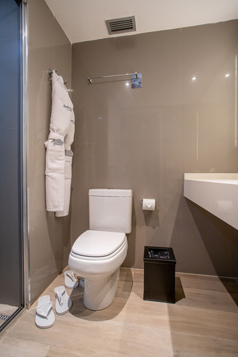 Bathroom 5, Radisson Barra Rio De Janeiro, Rio de Janeiro
