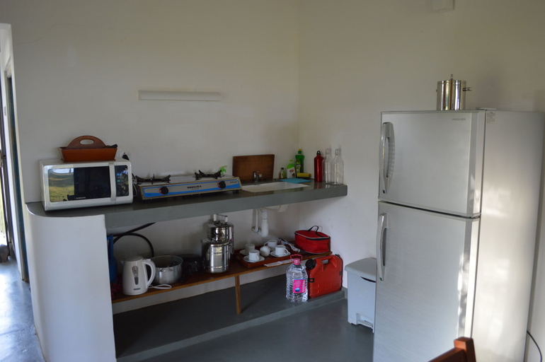 Private kitchenette, Ocean Cottage Kalametiya, Ambalanthota