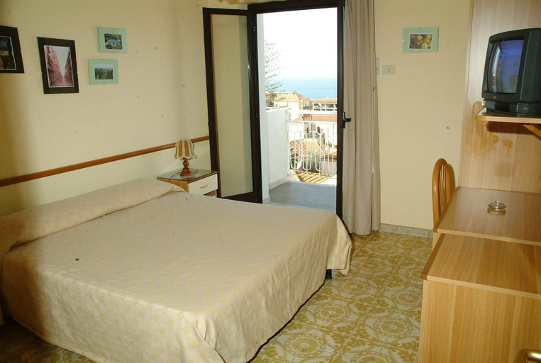 Bedroom 3, Hotel Virgilio, Vibo Valentia