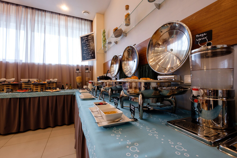 Food & Drinks 5, Atlantic by Usta Hotels, Ekaterinburg gorsovet