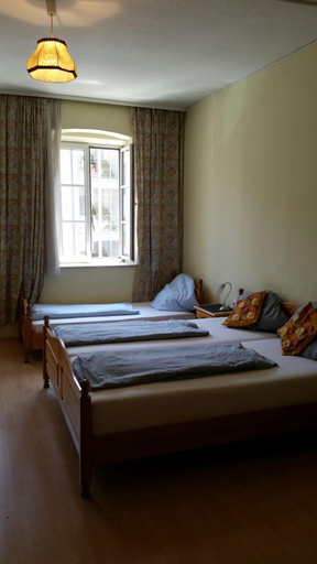 Bedroom 3, Mantra Gästehaus, Dachau