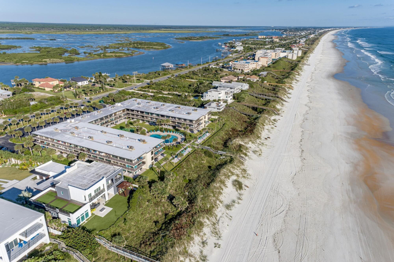 Exterior & Views 2, Ocean House Beach Vista, Saint Johns
