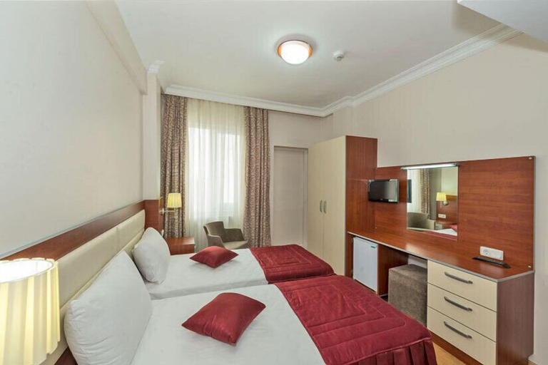 Bedroom 4, La Garden Hotel, Fatih