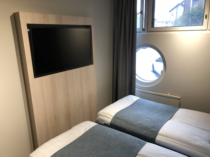 Bedroom 4, Pilot Express Airport Hotel, Uusimaa