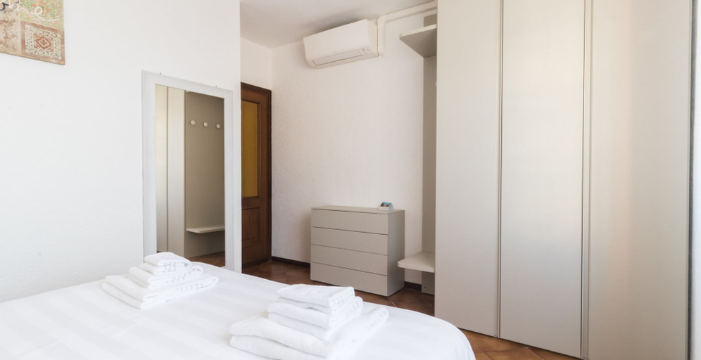 Bedroom 4, Italianway - Il Borgo apartments, Savona