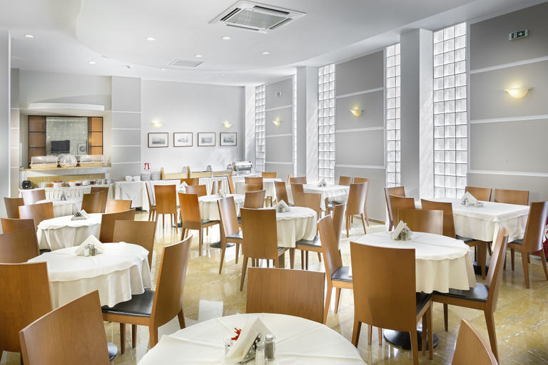 Food & Drinks 5, Hotel Jason Inn, Attica